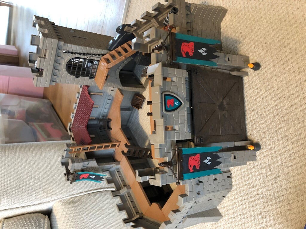 playmobil falcon castle